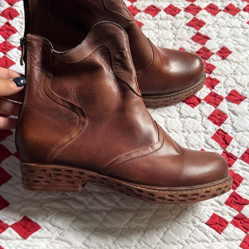 Women's boho Brown Leather Ankle Boots by Scofy